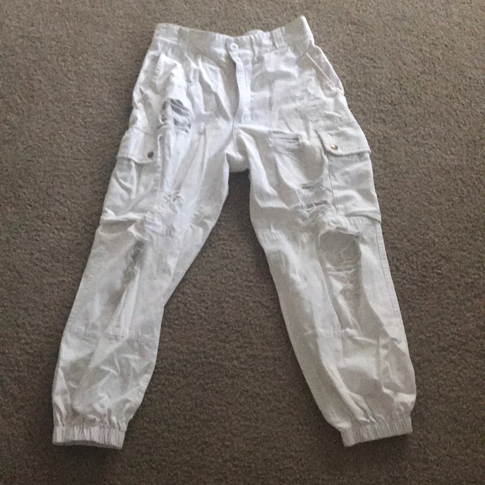 CARMAR 1049 white